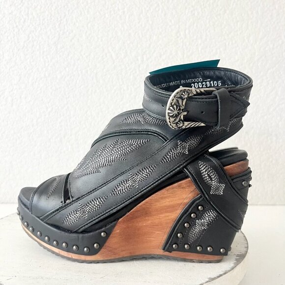 Lane Boots LEXINGTON Womens Black Wedges 8 Western Sandals Cowgirl Wooden Heel - Picture 4 of 11